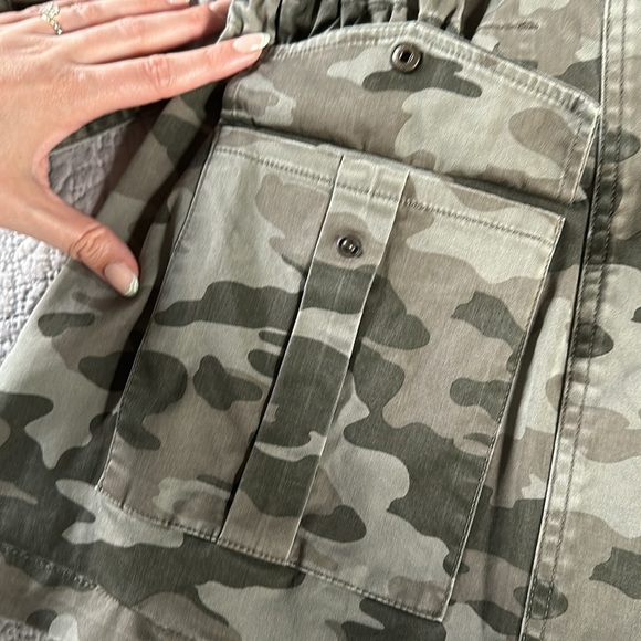 Universal Thread Camo Jacket - Picture 3 of 4